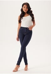 high-push-up-superstretch-jeans-1