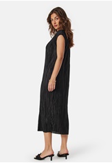 pleated-cap-sleeve-dress