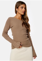 sabine-knitted-top-light-brown