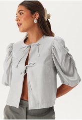 short-puff-sleeve-blouse