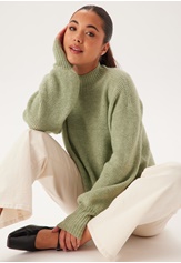 turtleneck-knitted-sweater-3