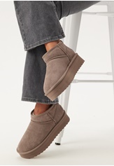 platform-winter-boot-in-suede-taupe