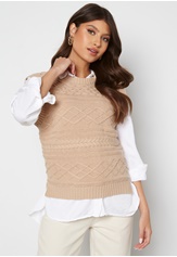 Happy Holly Ariana knitted vest