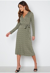 katrine-wrap-dress-dotted