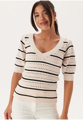 short-sleeve-knitted-sweater-1