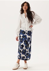 soft-midi-skirt-3