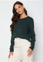 ril-l-s-o-neck-knit-top-darkest-spruce