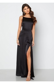 Bubbleroom Occasion Drapy-Back Slit Satin Gown