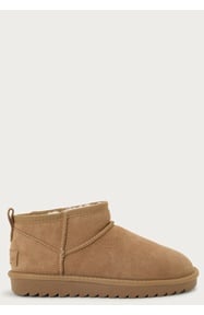 Colors of California Short Winter Boot In Suede