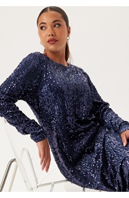 Happy Holly Sequin Long Midi Dress