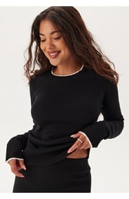 Happy Holly Viscose Contrast Knitted Sweater