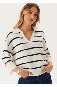 Pieces Pcmikela 3/4 V-NECK POLO KNIT 