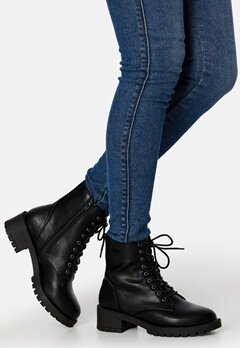 Bianco Claire Laced Up Boot Black
 bubbleroom.fi
