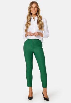 BUBBLEROOM Lorene stretchy suit trousers Green bubbleroom.fi