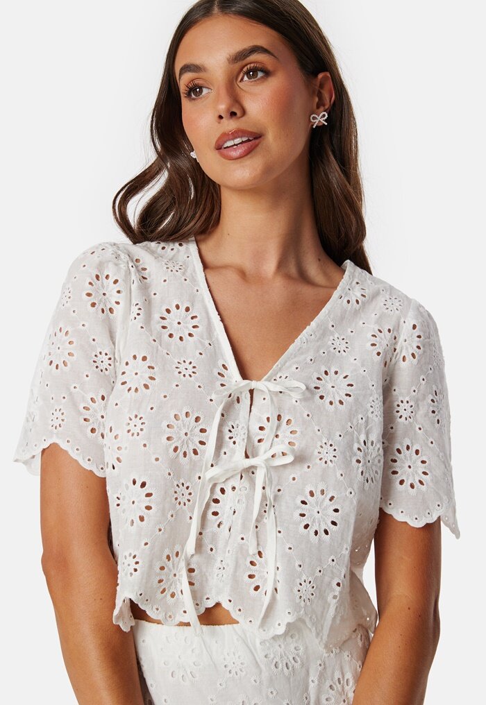 BUBBLEROOM Broderie Anglaise Blouse