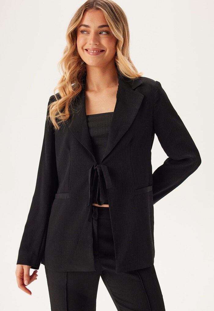 BUBBLEROOM Front Tie Structured Blazer