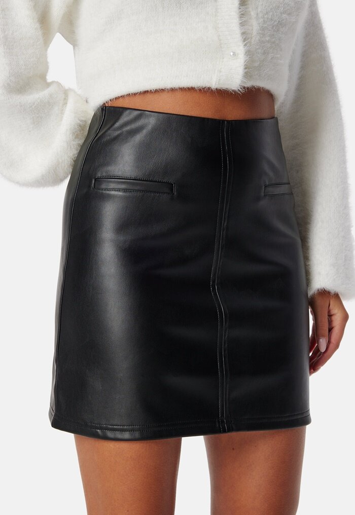 BUBBLEROOM Short PU Skirt