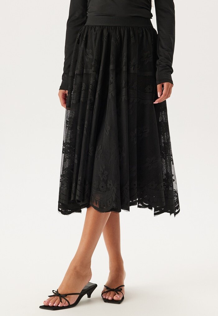 BUBBLEROOM Lace Skirt 