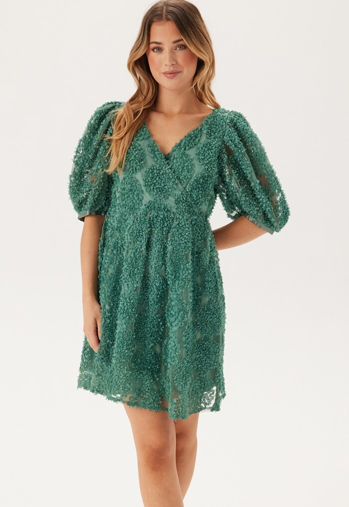 Bubbleroom Occasion 3D Puff Sleeve Dress