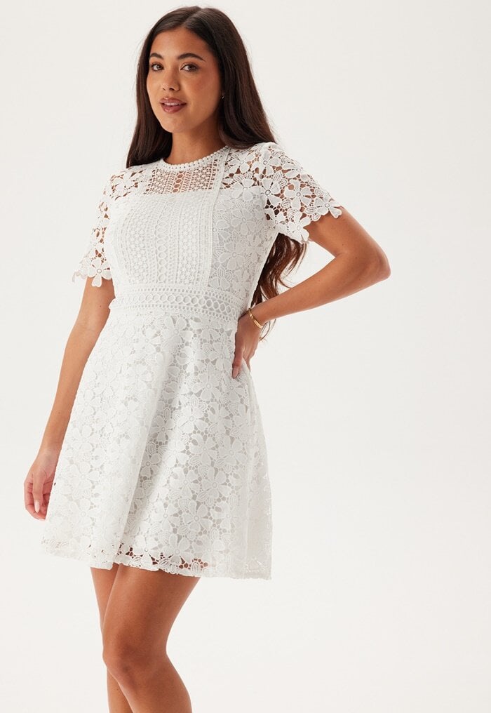 Bubbleroom Occasion Crochet Lace short dress