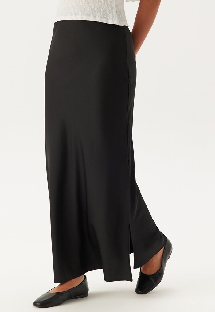 BUBBLEROOM Slit Satin Skirt