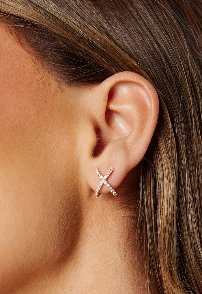 BY JOLIMA Cross Earring