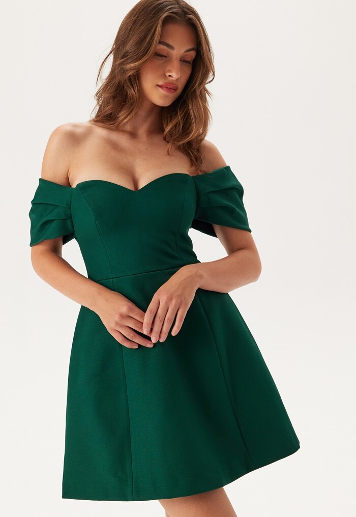 FOREVER NEW Sylvia Off Shoulder Mini