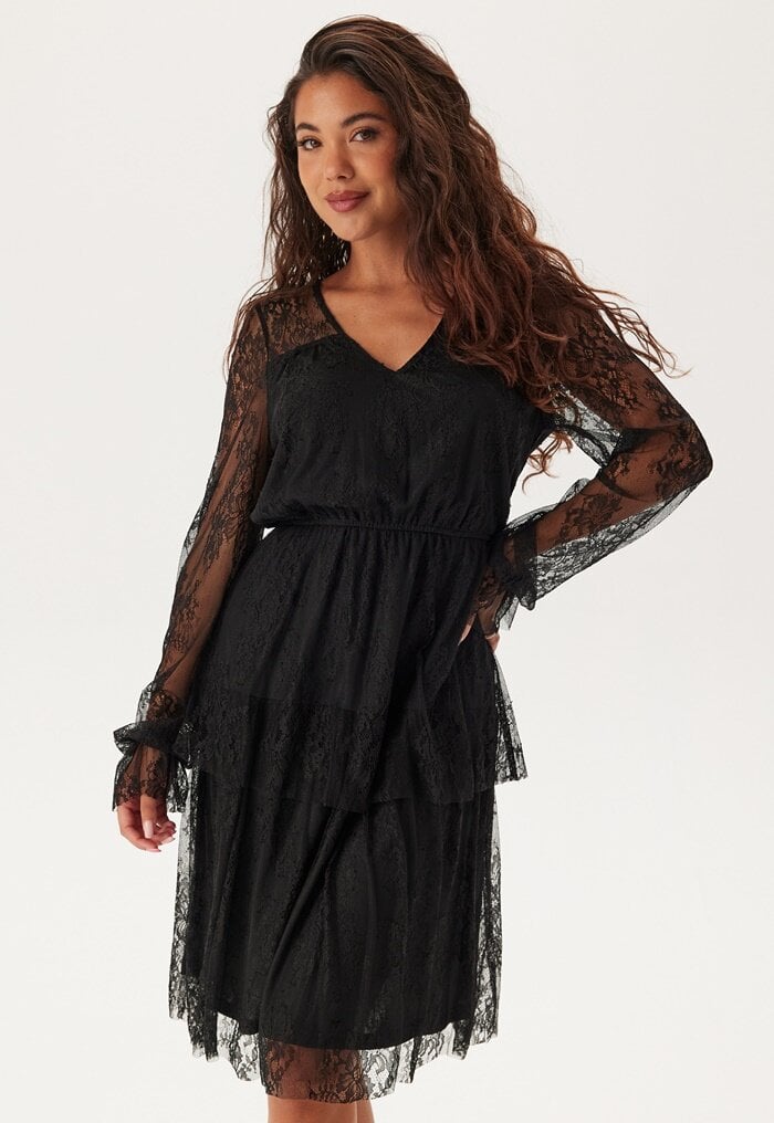 Happy Holly Tiered Puff Sleeve Lace Midi Dress