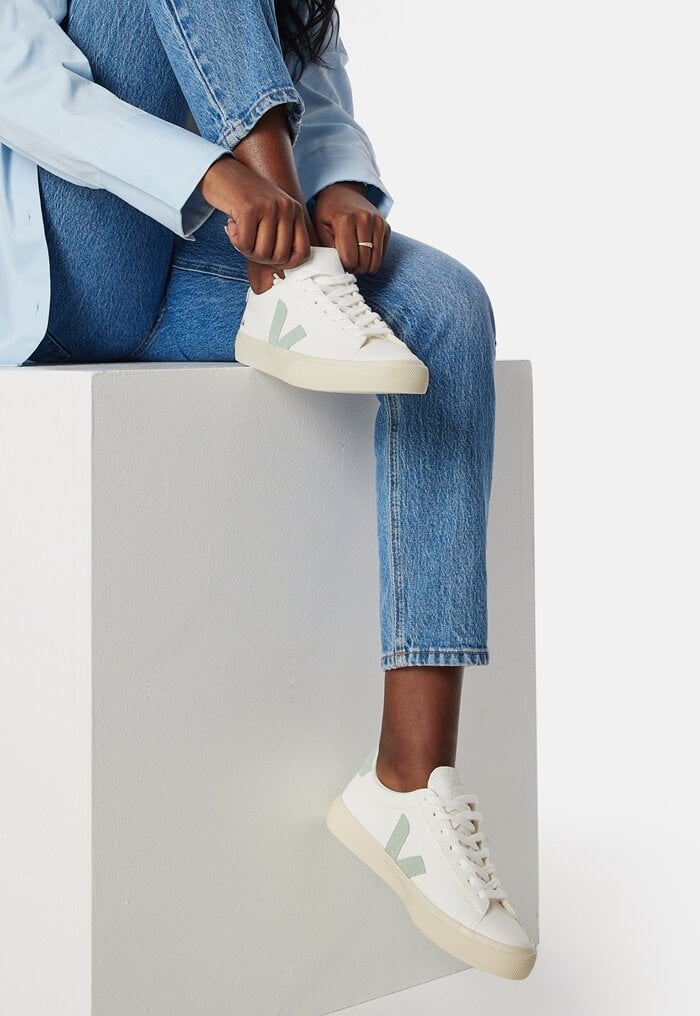 VEJA Campo Sneaker