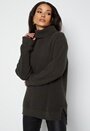 Lucy turtle neck sweater