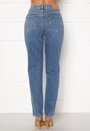 Sara Relaxed Jeans
