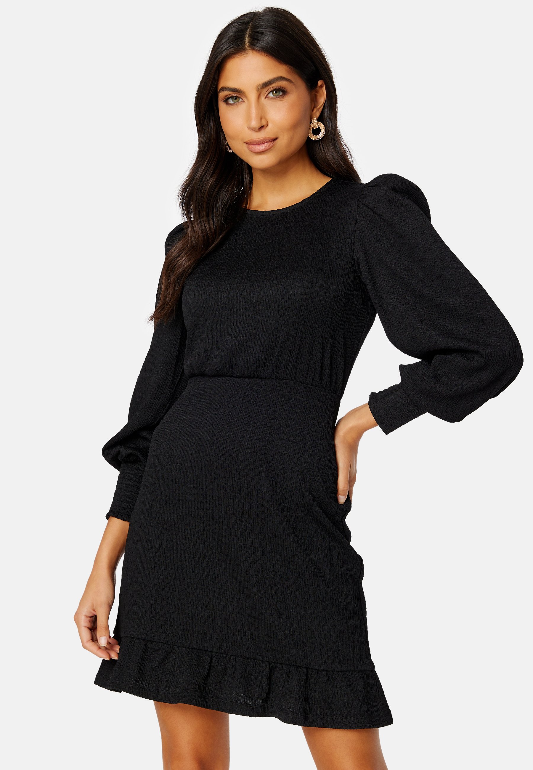 BUBBLEROOM Nabila puff sleeve dress Black - Bubbleroom